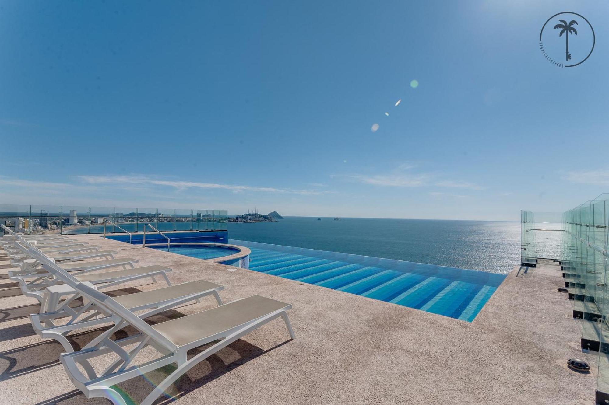 Hermosa Vista Al Mar, Condominio De Lujo! Mazatlan Exterior photo